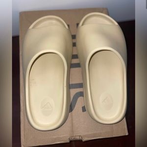 Yeezy Slides